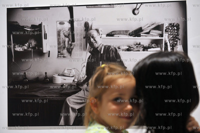 Wernisaz wystawy fotografii Piotra Poloczanskiego 2,28...