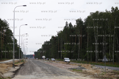 Budowa ul. Slowackiego w okolicach lotniska w Rebiechowie.
27.07.2011
fot....