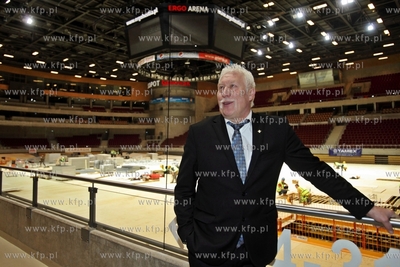 Przygotowania Ergo Areny do Halowych Lekkoatletycznych...