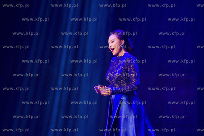 Włoska noc. Gala Sylwestrowo-noworoczna. Nz. Grażyna...