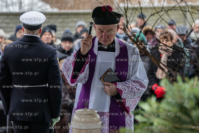 Gdańsk. Cmentarz Srebrzysko. Pogrzeb prof. Andrzeja...