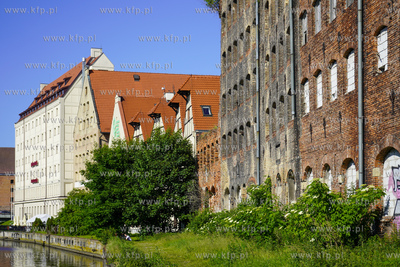 Gdańsk. Qubus Hotel oraz Błękitny Baranek - oddział...