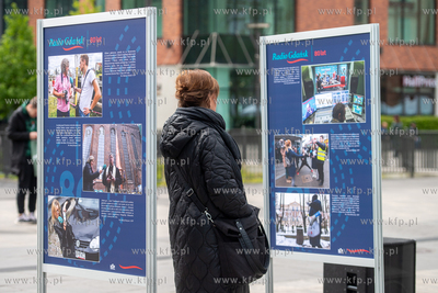 Forum Gdańsk. Otwarcie wystawy z okazji 80. urodzin...