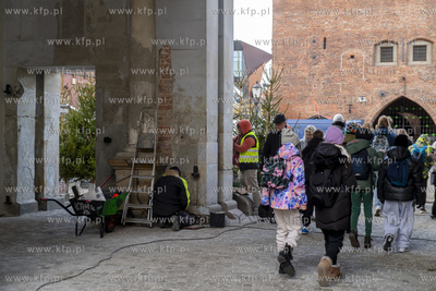 Tymczasowy, na czas remontu,  płot zniknął i odsłonił...