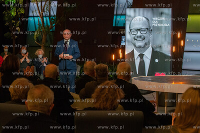 "Wieczór dla Przyjaciela". Prezydent Paweł Adamowicz...