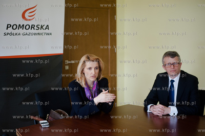 Gdansk. Siedziba Pomorskiej Spolki Gazownictwa. Briefing...