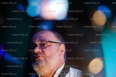 Gdansk. Oliwa. Dom Zarazy. Pisarz Pawel Huelle czyta...