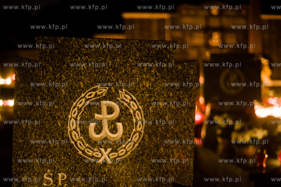 Gdansk. Cmentarz Lostowicki. Swieto Zmarlych. Nz kwatera...