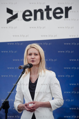 Gdynia. Uroczystosc podpisania aktu erekcyjnego i wmurowanie...