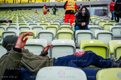 Gdansk. Stadion PGE Arena. Cwiczenia grup ratownikow...