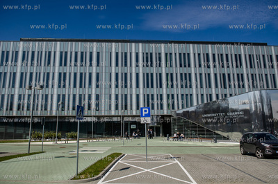 Gdansk. Otwarcie Instytutu Biotechnologii Uniwersytetu...