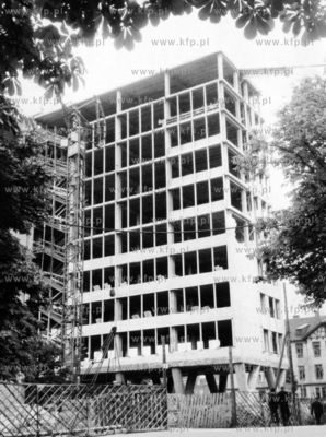Budowa budynku Biura Projektow Budownictwa Komunalnego...
