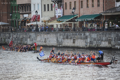 Gdansk. Motlawa. Festyn Morski zorganizowany na okolicznosc...