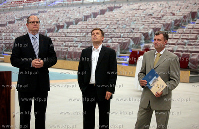 Ergo Arena na granicy Sopotu i Gdanska. Podpisanie...