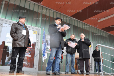 Pracownicy Szpitala Specjalistycznego, obrońcy zlikwidowanych...