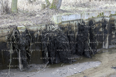Ze wzgledu na prace konserwatorskie Elektrowni Wodnej...
