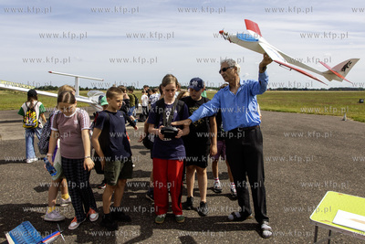 Święto 49 Bazy Lotniczej w Pruszczu Gdańskim. 
14.06.2024
fot....
