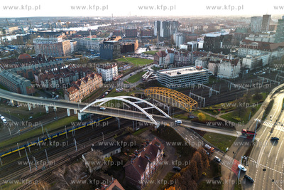 Panorama Gdańska. Widok na wiadukty Nowa Wałowa i...