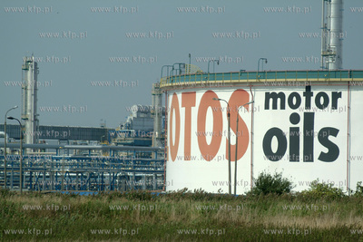 Rafineria Gdanska.5.09.2002fot. Wojtek Jakubowski...