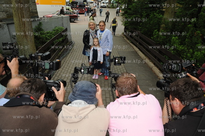 Top-Trendy, nz Pawel Golec z zona Kasia i corka Maja...