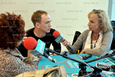 39 Festiwal Filmowy w Gdyni. Rezyser Jan Komasa udziela...