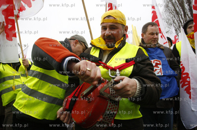 Gdansk. Demonstracja Zwiazkow Zawodowych z Grupy Energa....