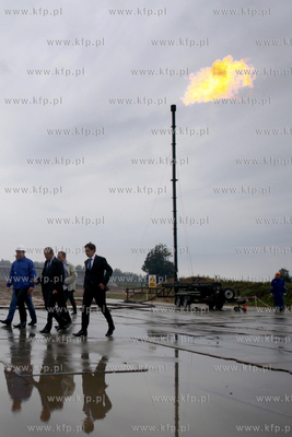 Premier Donald Tusk odwiedził w Lubocinie (powiat...