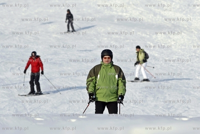 Stok narciarski w Trzepowie w okolicach Przywidza.
28.01.2012
fot....