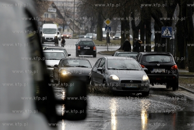 Gdańsk Żabianka. Niedrożna studzienka przyczyną...