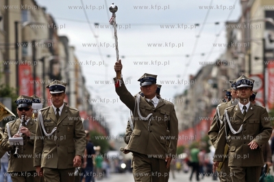 Gdynia. Swieto Marynarki Wojennej. Parada orkiestr...