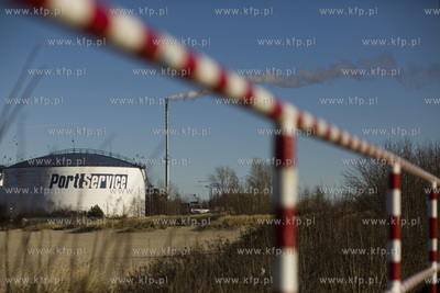 Gdansk. Westerpaltte. Port Polnocny. Firma Port Service...