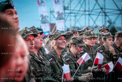 Elbląg. Piknikz okazji Święta Wojska Polskiego....
