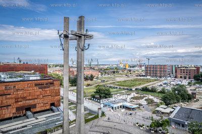 Po trzech tygodniach zakończyła się renowacja napisu...