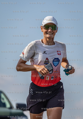 Kwidzyn. Zakonczenie biegu Karoliny Napiórkowskiej...