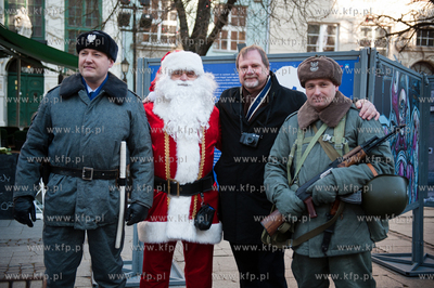 Gdansk. Dlugi Targ. Wernisaz wystawy plenerowej pt...