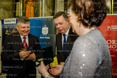 Gdansk. Ratusz Glownomiejski. Uroczystosc wreczenia...