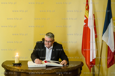 Gdańsk. Nowy Ratusz. Siedziba Rady Miasta. Wyłożona...