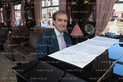 Legendarny pociąg Orient Express po raz pierwszy w...