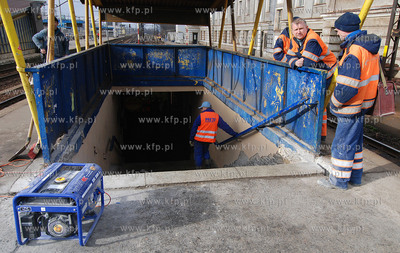 19 lutego rozpoczyna sie remont peronu SKM w Gdyni....