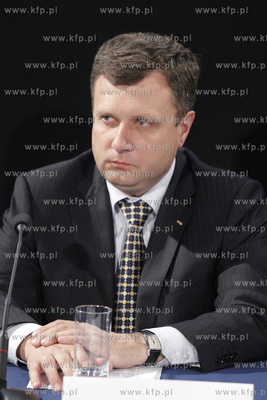 Uroczyste wreczenie Frankowi Walickiemu Zlotego Medalu...