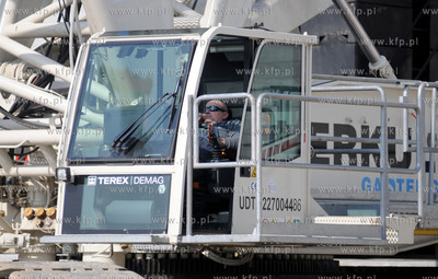 Budowa stadionu PGE Arena na Gdanskiej Letnicy.
25.03.2010
fot....