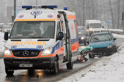 Do powaznego wypadku  doszlo dzisiaj tuz po godzinie...