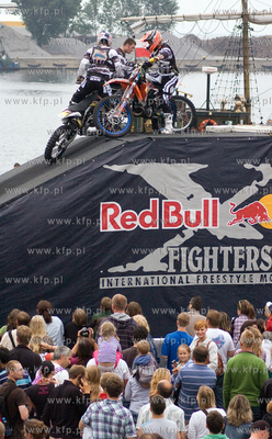 Gdynia, Skwer Kosciuszki. Red Bull X-Fighters Jams....
