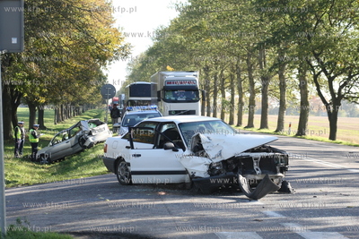 Do groznie wygladajacego wypadku doszlo na krajowej...