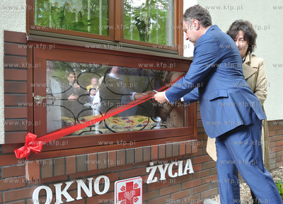 Uroczyste otywarcie Okna Zycia w budynku Domu Hospicyjnego...