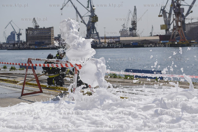 Gdynia. Dzień otwarty w Bałtyckim Terminalu Kontenerowym...