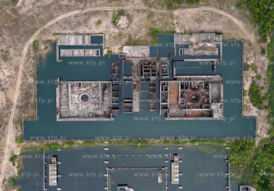 Ruiny Elektrowni Jadrowej w Zarnowcu 22.06.2009 fot....