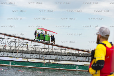 Red Bull Konkurs Lotów w Gdyni. Na rampie Airbuzz...