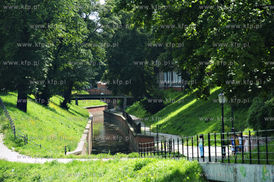 Kanal Raduni w okolicy Bieskupiej Gorki w Gdansku.
10.07.2009
fot....