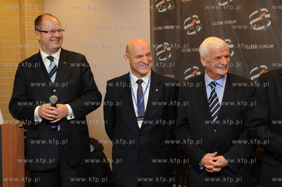 Gdansk, GLOBE FORUM 2009. Nz od lewej: Pawel Adamowicz...